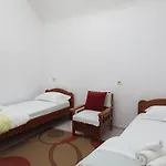 Marbi Ferienhaus Gjirokastër
