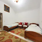 Marbi * Gjirokastër