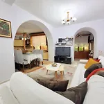 Marbi * Gjirokastër