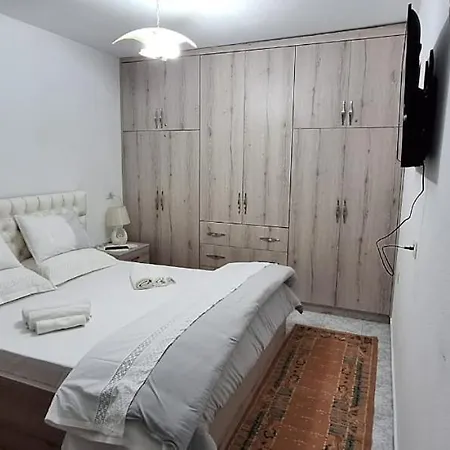 Marbi * Gjirokastër