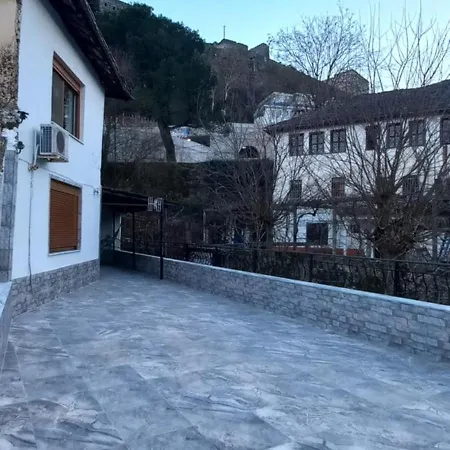 Marbi Gjirokastër