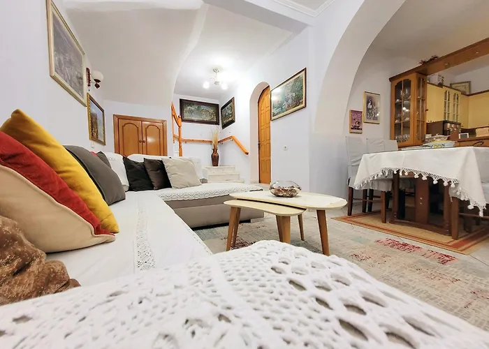 Marbi Сasa de vacaciones Gjirokastër